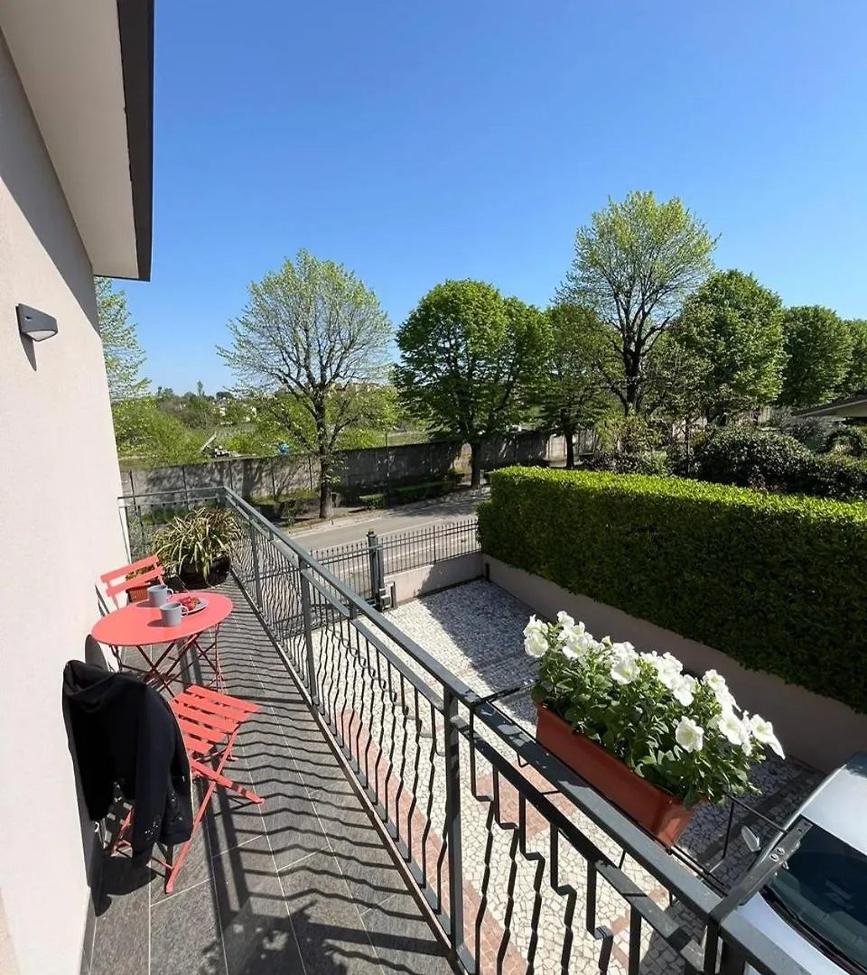 Garda Flow Holiday Home Lonato 0*,